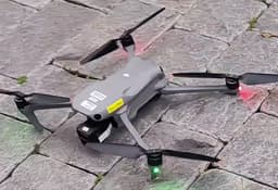 Готовится к выпуску дрон DJI Air 3. При цене около 1 тыс. долларов и массе менее 500 граммов он получит сразу 3 камеры