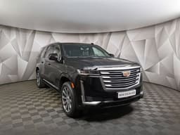 Land Cruiser 300 и рядом не стоял. Официальный дилер привез в Россию новейший Cadillac Escalade ESV V: 5,7 м длины, 10-ступенчатый автомат и мотор 6,2 литра V8 мощностью 416 л.с.