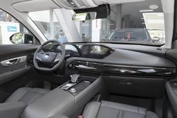 В Россию впервые привезли Dongfeng Aeolus Haoji 2023 с мощным мотором и стильным салоном