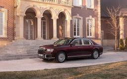 Всего два Aurus за месяц. Продажи седанов Senat пока не растут