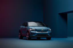 В России начали продавать бешеный кроссовер Volvo C40 Recharge 2023 — он такой же мощный, как топовый Volvo XC90 T8
