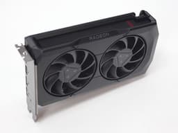 У некоторых Radeon RX 7600 есть проблема с подключением разъёма питания. О возгораниях пока никто не сообщал