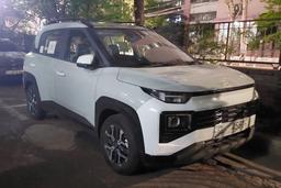 Это Hyundai Exter. Новейший кроссовер Hyundai рассекретили на живых фото