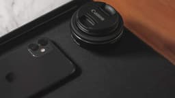 Canon тоже хочет на рынок смартфонов. Компания ищет партнёра, чтобы стать вровень с Leica, Zeiss и Hasselblad
