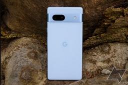 Оказалось, что в Google Pixel 7a дебютировала новая уникальная функция Adaptive alert vibration