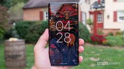 Чтобы было, как у Apple? Pixel 8 станет ещё компактнее, чем Pixel 7, а Pixel 8 Pro сохранит прежние размеры