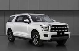 Haval H5 возвращается. Самый большой внедорожник Haval, похожий на Tank 500, удивил своими моторами (среди них есть и дизель)