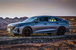 Он займёт место Toyota Camry и Kia K5: почему у Chery Arrizo 8 нет конкурентов в России, рассказали дилеры