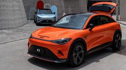 Новое детище Mercedes-Benz и Geely: представлен самый большой и мощный Smart в истории