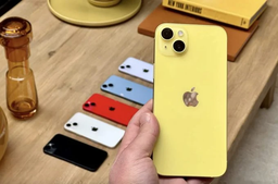 Небольшая доплата за уникальность: жёлтые iPhone 14 и iPhone 14 Plus заметно подешевели в России