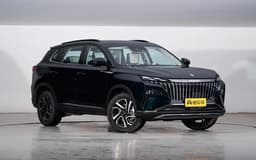 Кроссовер Dongfeng Aeolus Haoji приехал в России на замену Mitsubishi Outlander. 204 л.с., две педали и хорошее оснащение, но цена может убить интерес к этой модели