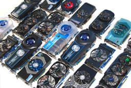GeForce RTX 4080можно купить уже всего за 1100 евро, RTX 3070 — за 440 евро, а RX 6600 — меньше чем за 200 евро. Цены на видеокарты в Европе ощутимо снизились за последние два месяца