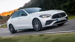 Mercedes отзывает более 160 тысяч автомобилей из-за проблем с топливным насосом