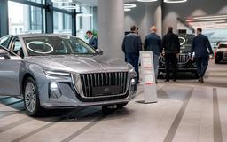 Заменитель BMW 5-series и Mercedes E-class для России с 224-сильным мотором и 8-ступенчатым «автоматом». Раскрыты цены на все версии седана Hongqi H5