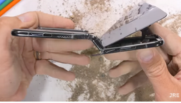 Полный провал теста на выживание: Google Pixel Fold царапается, отключается от жара и разламывается на части