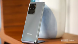 Apple заразила Samsung жадностью? Очень дорогой Galaxy S20 Ultra не комплектуется топовым зарядным устройством