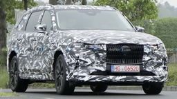 Это новая Mazda CX-80. Первые живые фото кроссовера