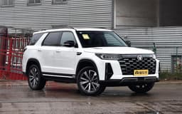 В Россию приехал Ford Explorer по-китайски. У дилеров появился большой полноприводный Changan CS95 Plus с 233-сильным мотором и «автоматом», цена может удивить