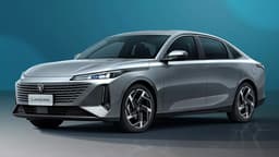 Заменитель Hyundai Elantra и Toyota Corolla. Changan анонсировала в России стильный 170-сильный седан Lamore