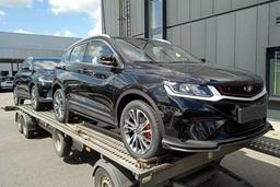 Фотофакт: национальный белорусский кроссовер BelGee X50 начали доставлять дилерам