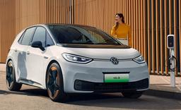 Хетчбэк Volkswagen ID. 3 резко подешевел на 3,2 тыс. долларов в Китае из-за конкуренции с местными производителями. В этой борьбе Volkswagen проигрывает