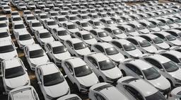 Впечатляющее видео с АвтоВАЗа: «белое море» Lada Vesta – с высоты птичьего полета