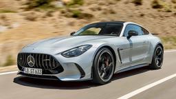 Porsche напряглась? Представлен совершенно новый Mercedes-AMG GT: просторный салон, полный привод, 585 л.с. и 9-ступенчатый «автомат»