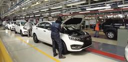 Раскрыт масштаб бедствия АвтоВАЗа. На заводе скопилось более 12 300 Lada Vesta, которые невозможно отправить дилерам