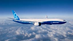 Boeing «растянул» пассажирскую версию самолёта Boeing 777-8. Авиалайнер теперь вмещает 395 человек и способен пролететь 16,19 тыс. км
