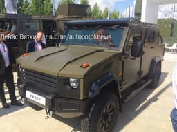УАЗ «Патриот» превратили в брутальный 220-сильный броневик. Представлен внедорожник «Кадет»