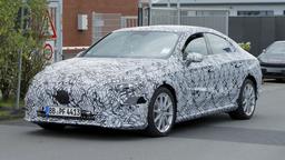 Это будущий «бюджетный» электрический седан Mercedes-Benz. Новый CLA засняли на дорогах за несколько недель до анонса
