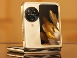 Круглый модуль камеры и прямоугольный экран. Складной смартфон Oppo Find N3 Flip выглядит весьма необычно