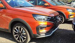 Настоящий эксклюзив: в продажу поступили Lada Vesta в ярких цветах «Сердолик» и «Марс». На всю страну — всего 240 штук