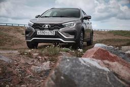 В июле Lada Vesta обошла по продажам хитовые Chery Tiggo 7 Pro Max, Haval Jolion и Geely Coolray