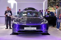 Совершенно новую Tesla Model 3 2024 представили в Европе. Всё то же самое, что и в китайской версии, но цена чуть выше