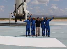 Передача эстафеты: руководитель Amazon возглавит Blue Origin