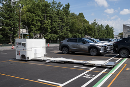 На первом заводе Toyota без конвейера появились новые роботы