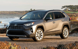 Названа самая ненадёжная Toyota — она пользуется огромным спросом в России