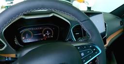 АвтоВАЗ «очернил» интерьер Lada Vesta NG