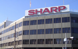 Sharp обвиняет Tesla в нарушении патентов