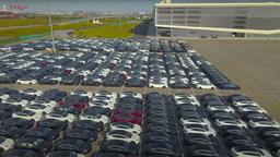 Тысячи обновлённых Tesla Model 3 сфотографировали перед отправкой в Европу