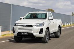 Toyota тайно показала совершенно новый Toyota Hilux. Это будет первый городской пикап Toyota