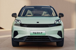 В России уже продают новейший Lynk & Co 06 2024-го модельного года