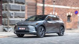 Представлен обновлённый кроссовер Toyota bZ4X для Европы. Что нового?