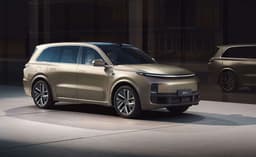 Владельцы популярных в России автомобилей Li Auto столкнулись с большими проблемами: после ДТП автомобиль превращается в «кирпич»