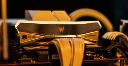 Эта золотая память Acer Predator Hera по-настоящему золотая. Модули Predator Hera DDR5-9466 покрыты золотом 