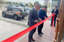 АвтоВАЗ открыл первый автосалон Lada в Душанбе