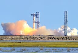 SpaceX запустила последнюю партию спутников Starlink V2 Mini
