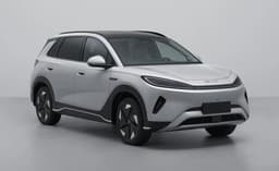 По размеру это аналог Kia Sportage и Hyundai Tucson, но силовая установка тут совершенно другая. Представлен компактный кроссовер BYD Hiace 05