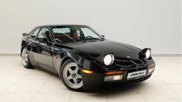 В России продают редкий Porsche 944 Turbo